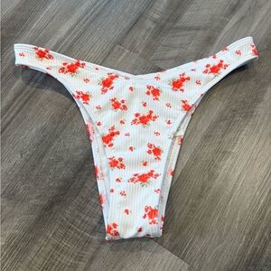 Hollister White and Red Floral Ribbed High Leg Bikini Bottom - Size Small